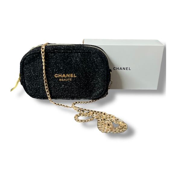 Chanel Beaute Shiny Black Cosmetic Crossbody W/Gold Chain - New In Box - Picture 1 of 3